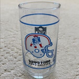 Vintage NFL New England Patriots drinking glass